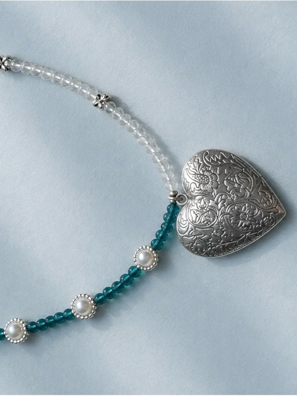N/A elegant silver